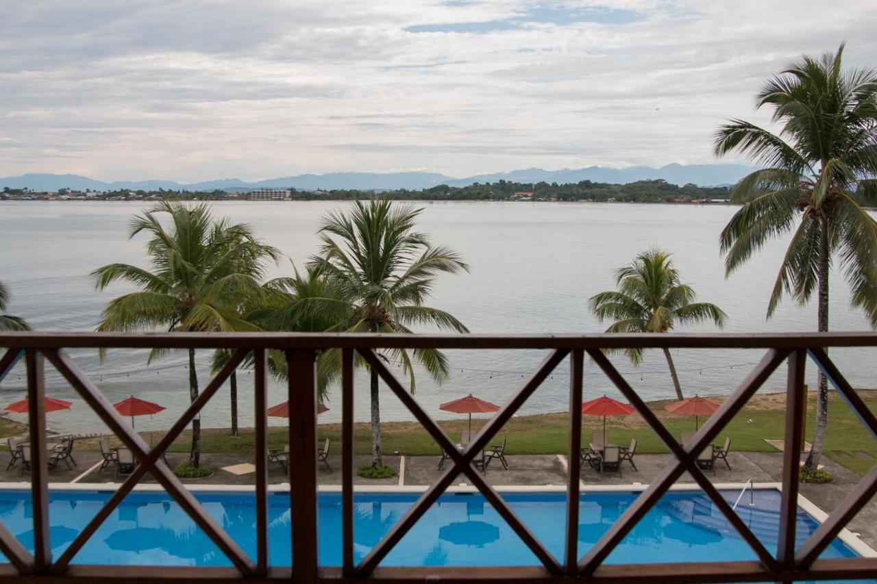 Playa Tortuga Hotel And Beach Resort โบกัสทาวน์ ภายนอก รูปภาพ