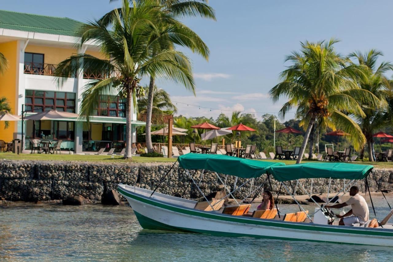 Playa Tortuga Hotel And Beach Resort โบกัสทาวน์ ภายนอก รูปภาพ