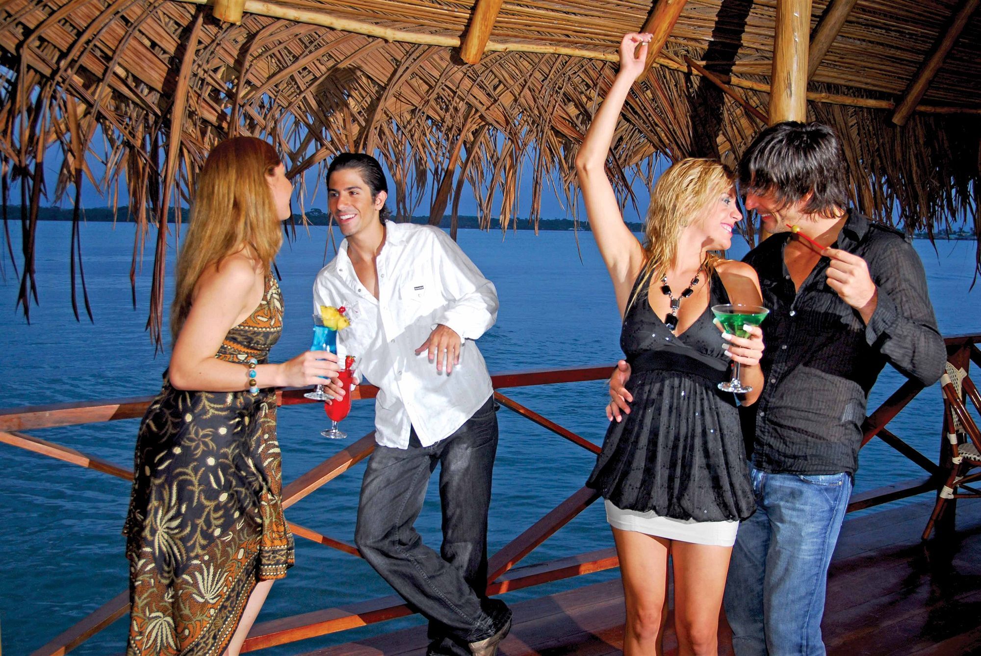 Playa Tortuga Hotel And Beach Resort โบกัสทาวน์ ภายนอก รูปภาพ
